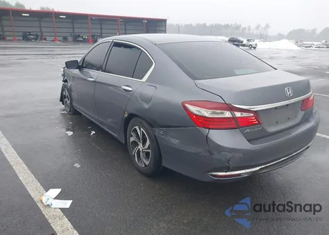 2017 Honda Accord Lx z USA, uszkodzony, nr VIN 1HGCR2F34HA089563